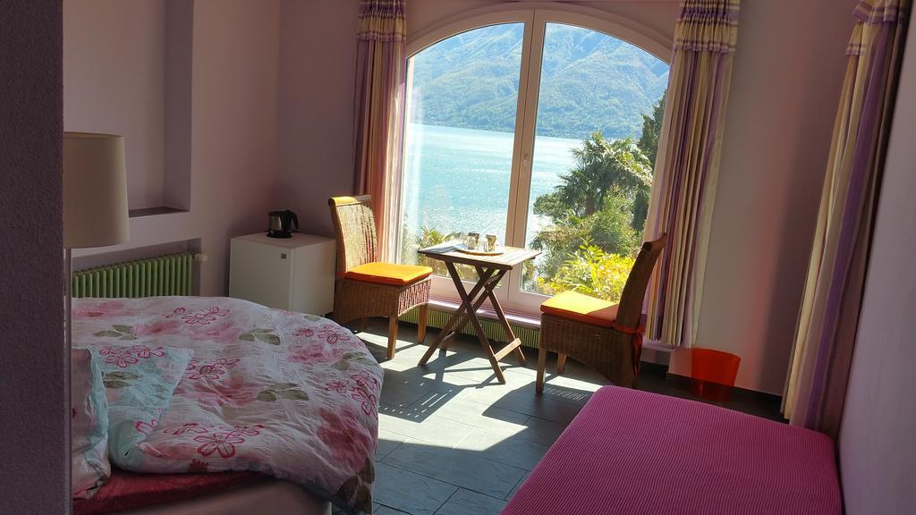 Residence Venus Garden Brissago TI Zimmer foto